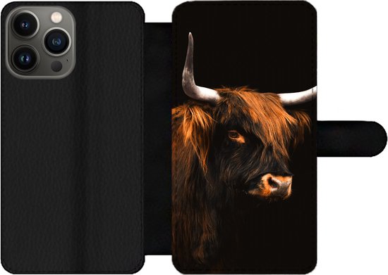 Bookcase pour iPhone 13 Pro Bookcase - Highlander écossais - Fourrure - Vache - Avec compartiments - Étui portefeuille avec fermeture magnétique