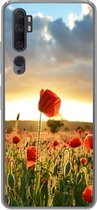 Geschikt voor Xiaomi Mi Note 10 Pro hoesje - Kleurrijke lucht boven vele Klaprozen - Siliconen Telefoonhoesje