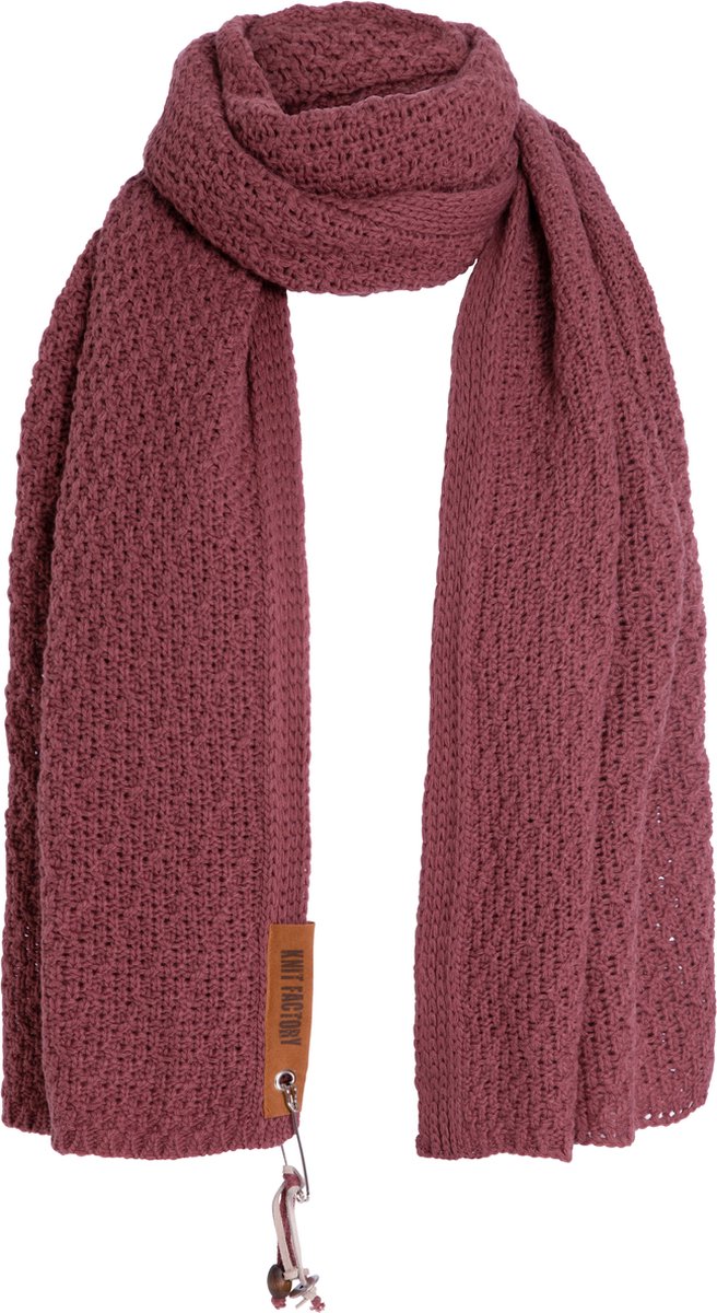 Knit Factory Luna Gebreide Sjaal Dames & Heren - Colsjaal - Omslagdoek - Stone Red - 200x50 cm - Inclusief sierspeld