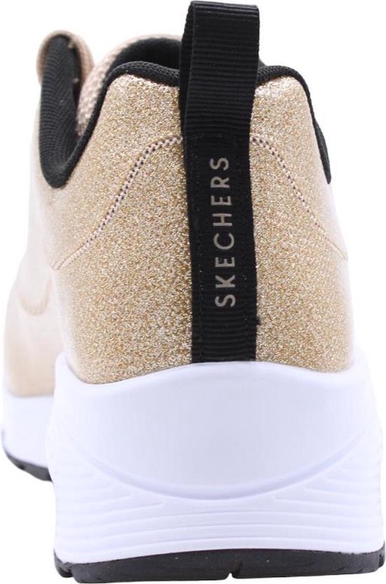 Postuler chez skechers top