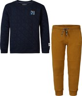 Noppies - Kledingset - Jongens - 2 delig - Joggingbroek Wheaton Bistre - Sweater Wurtland Dark Sapphire - Maat 110