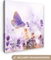 Canvas Schilderij Lavendel - Vlinder - Paars - Bloemen - Natuur - 50x50 cm - Wanddecoratie