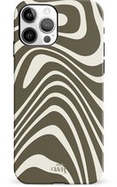 xoxo Wildhearts Boogie Wonderland Green - Single Layer - Hard case geschikt voor iPhone 12 Pro hoesje - Golven print hoesje groen - Beschermhoes shockproof case geschikt voor iPhone 12 Pro hoesje - Hoesje met golven print groen