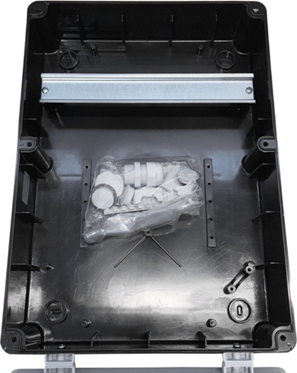 EMAT Ledige kunststof wandverdeler IP44 met 2x CEE 5P 16A en 4x schuko 16A (EW000121)