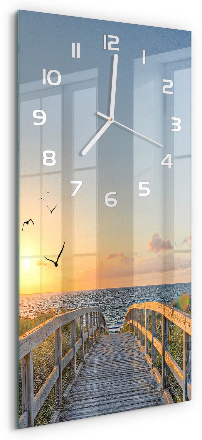 Tulup Wandklok - De weg naar het strand Glazen Klok Met Print - 30x60 cm - Oranje Wandklok Glas Met Motief - Witte handen - Rechthoekige Klok - Wandklok Glas Decoratie - Gekleurde Glazen Klok