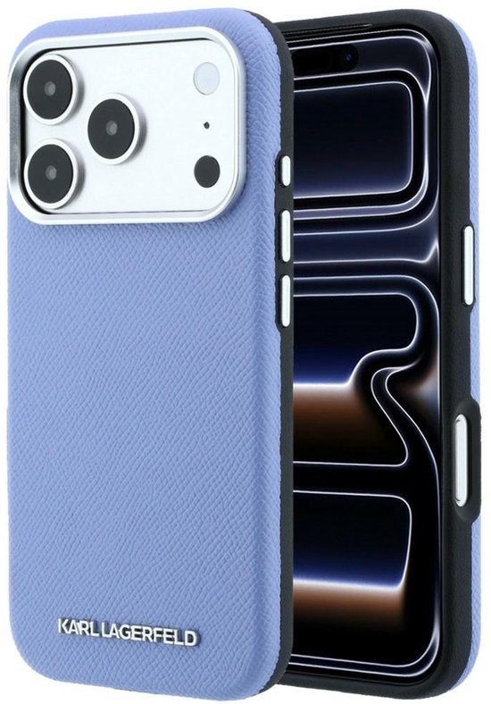 Lichtblauw gestructureerd leren iPhone-hoesje met zilveren camerabedekking en het Karl Lagerfeld-logo.