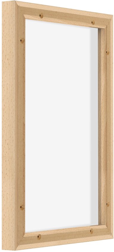 Houten baklijst met schroeven aan de zijkant.