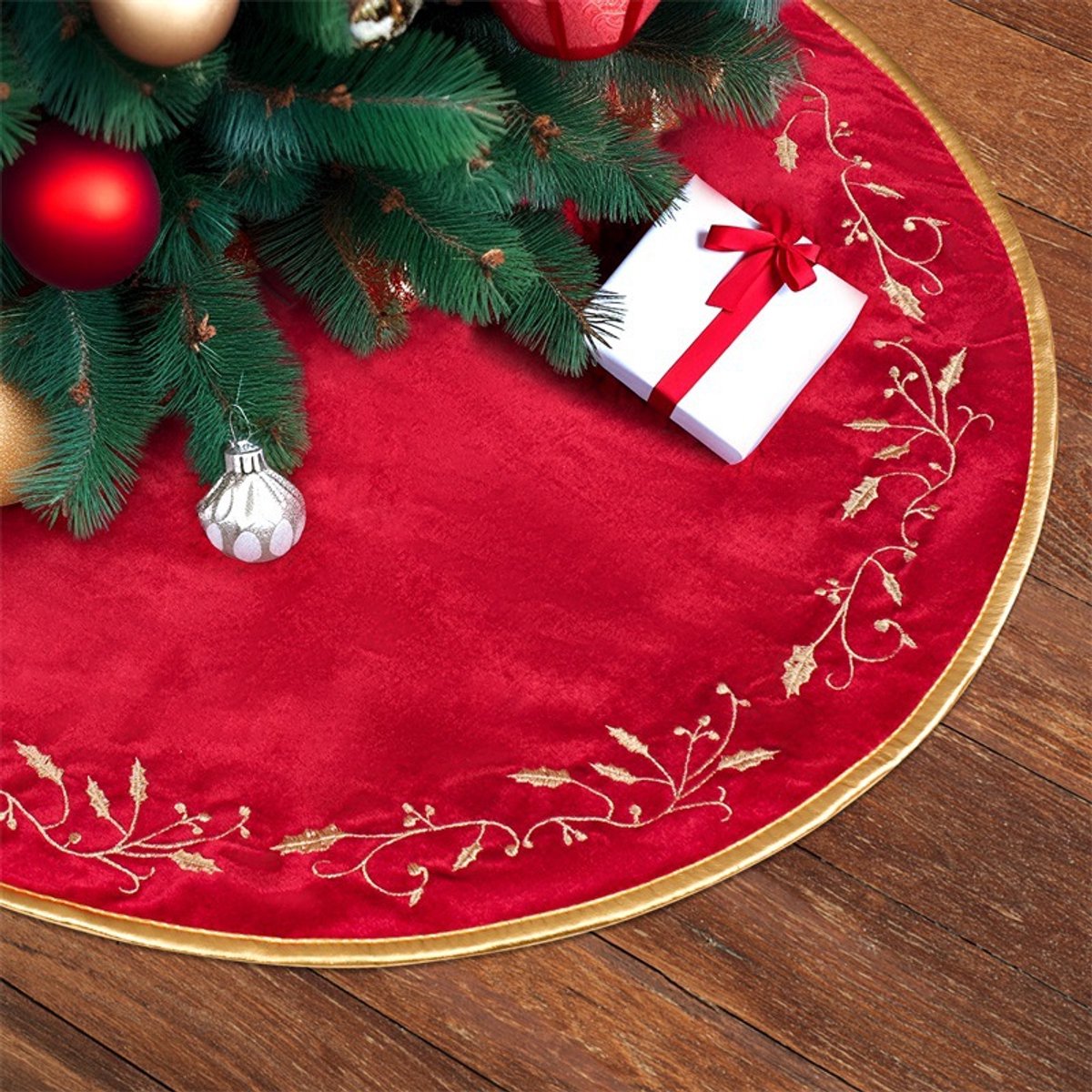 1 Kerstboomkleed – Kerstboomrok 120 cm – Pluche Bont – Met Goud Geborduurd Hulstblad – Voor Rustieke Kerstboom en Feestdecoratie – Rood –48in