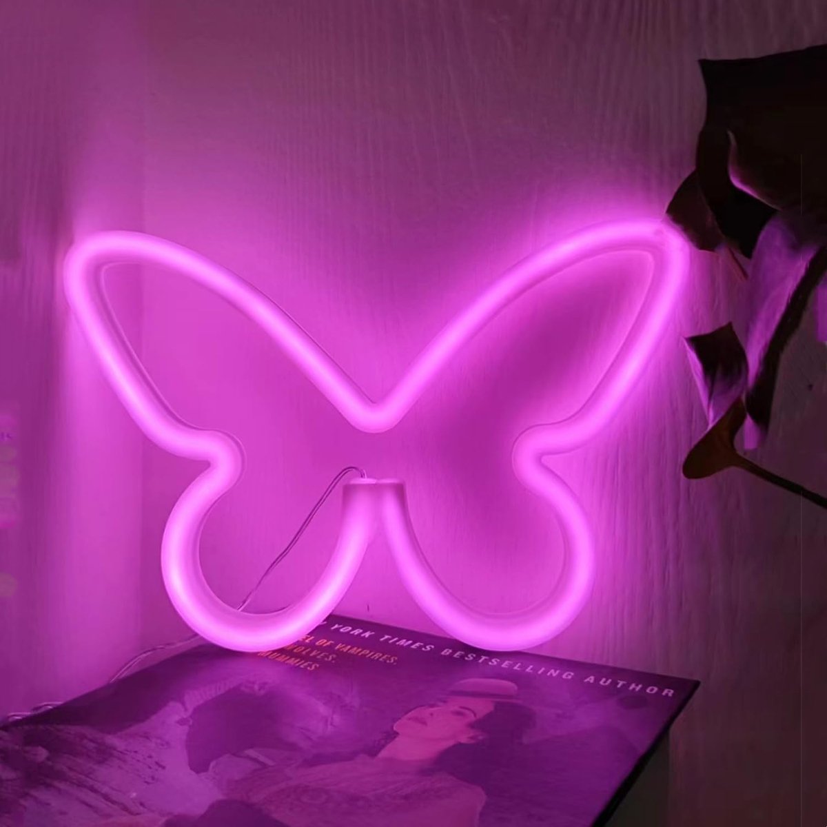 Neonroze bord, vlinder LED neonlicht USB of batterij aangedreven vlinder decoratief licht voor Kerstmis bar verjaardag party bruiloft wanddecoratie