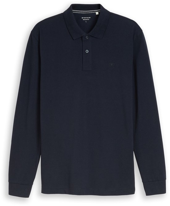 Donkerblauw piqué poloshirt met lange mouwen van Tom Tailor met twee knoopjes en een klein geborduurd logo op de borst.