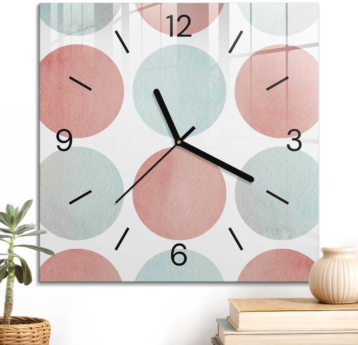 ArtPrintCave Roze Glazen Klok - 30x30 cm - Wandklok Vierkant - Pastelkleurige Cirkels Wandklok Keuken - Abstractie Unieke Klok - Zwarte Klokwijzers