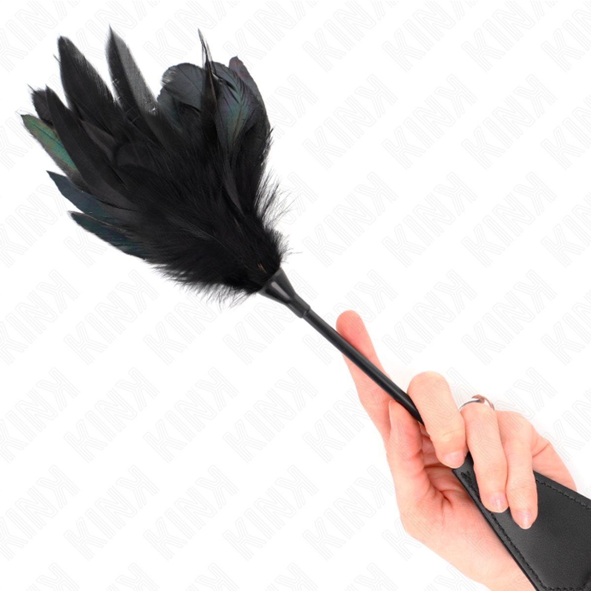 Tickle Feathers met Ruches