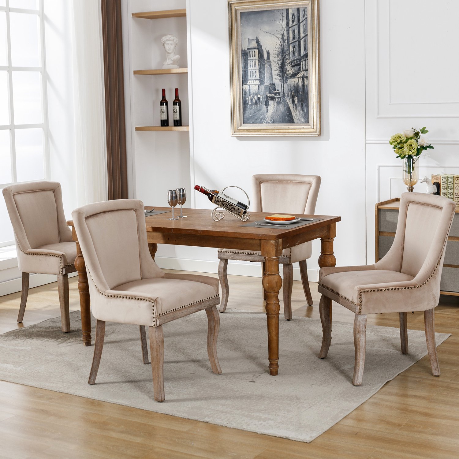 Wishdor Eetkamerstoelen set van 4 - Gestoffeerde zitting en rugleuning - Gebogen rug met siernagels - Vier houten poten - Eetkamer slaapkamer en leeshoek - Fluweel - Beige - 55 x 61 x 91 cm