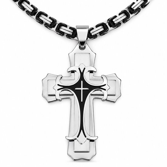 Zilverkleurige kruishanger met centraal zwart detail aan een robuuste tweekleurige schakelketting.