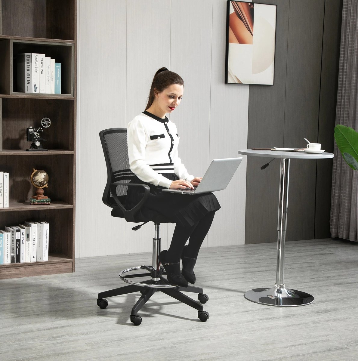 DESMIU Bureaustoel 59,5 x 60 x 126 cm - Ergonomisch Draaibaar Met Voetsteun En Vaste Armleuningen - Voor Kantoor En Balie - Metaal Kunststof Zwart