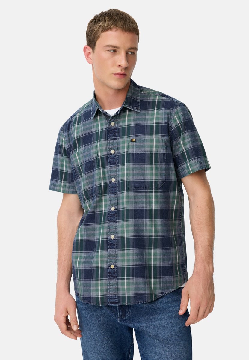 camel active Kortemouwenshirt met Kent-kraag en borstzakken - Maat menswear-S - Dennengroen