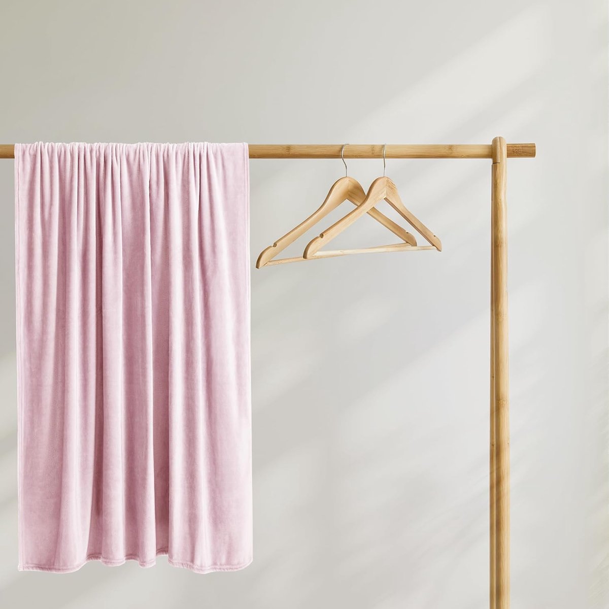 Mic Deken 150 x 200 cm roze deken microvezel sprei fleece zacht pluizig knuffelig