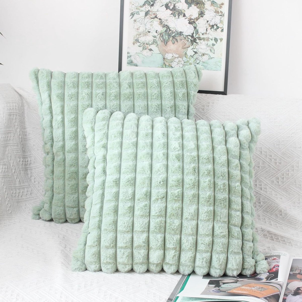 SnelShoppen - Set van 2 Fluffy Sage Green Kussenhoezen 40x40 cm - Luxe Pluche Kussenslopen - Zachte Faux Bont en Velvet - Decoratieve Kussens voor Sof
