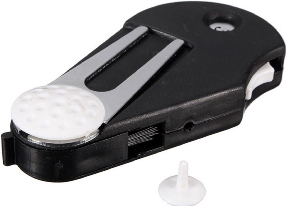 Golf tool 5 in 1 with divot tool, ball marker, brush, score counter and clip - ShopVlot