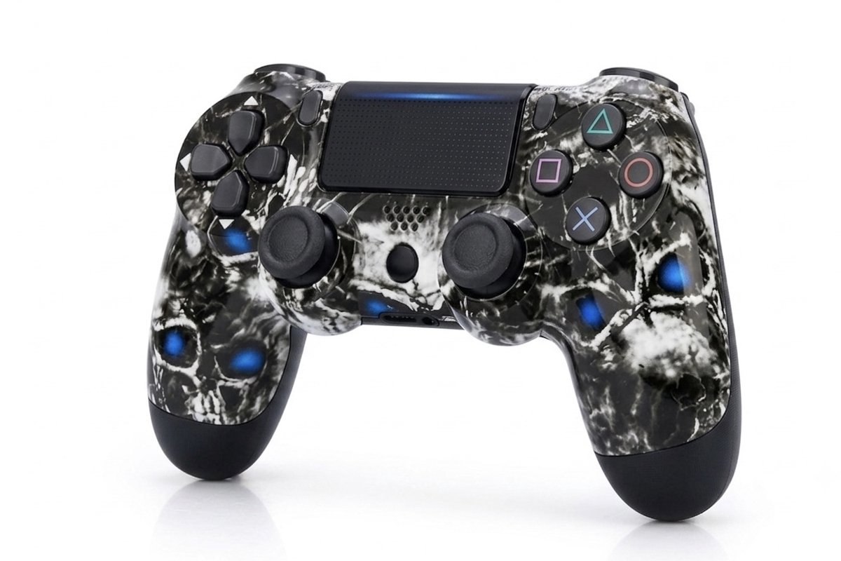 Draadloze Controller Geschikt voor PS4 - Schedel Editie (Zwart/Wit/Blauw) - Met Dubbele Vibratie & Touchpad - Inclusief USB-Kabel