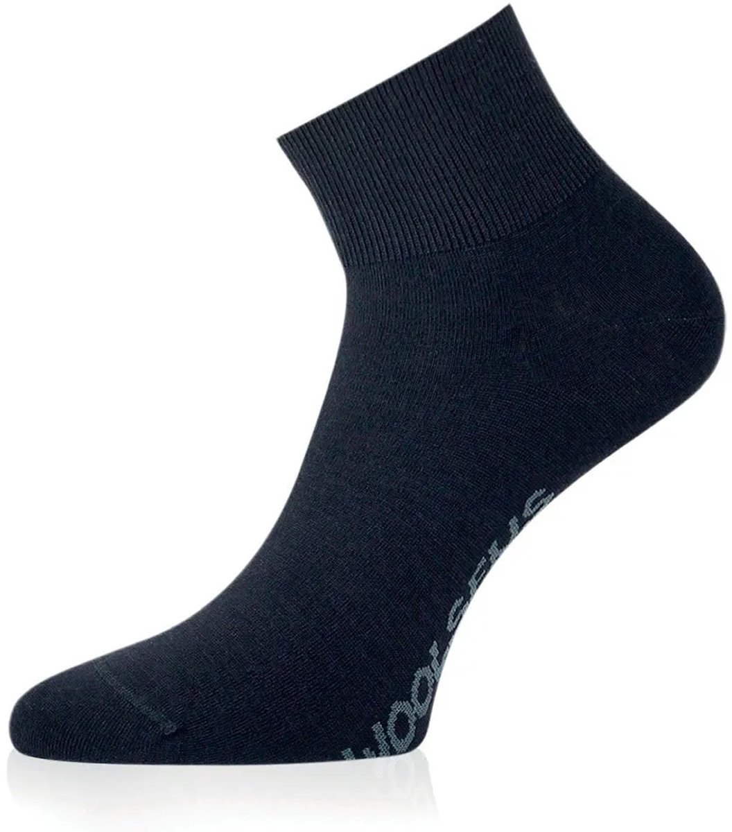 Lasting Fwe 900 Korte Sokken Zwart EU 38-41