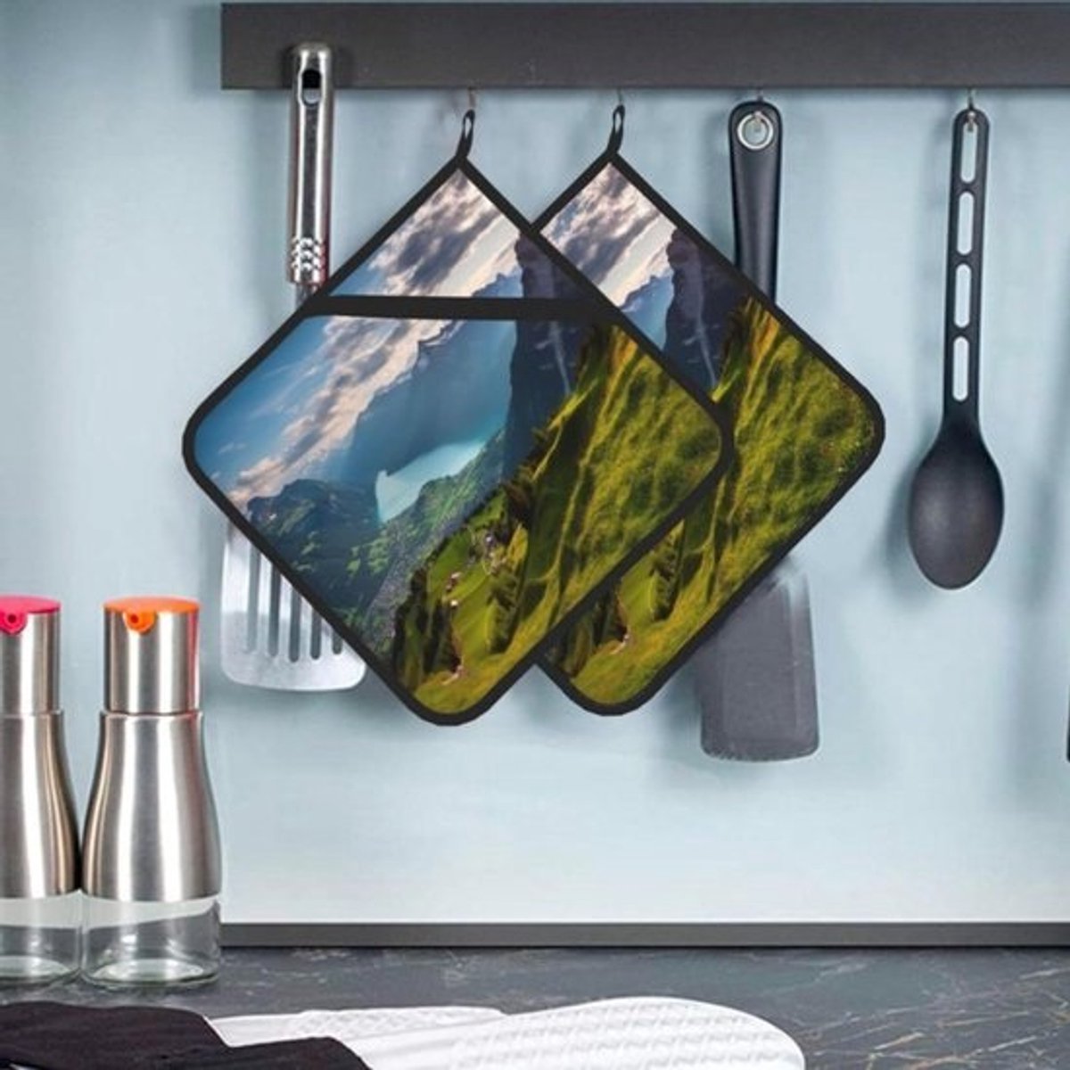 Pannenlappen met zak - Ovenwanten Keukenonderzetter - Veilig Koken - Hittebestendig Polyester - 20 x 20 cm - Zwart