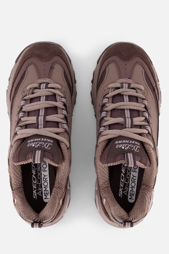 Bovenaanzicht van bruine Skechers D'LITES sneakers met veters, Air-Cooled Memory Foam inlegzolen.