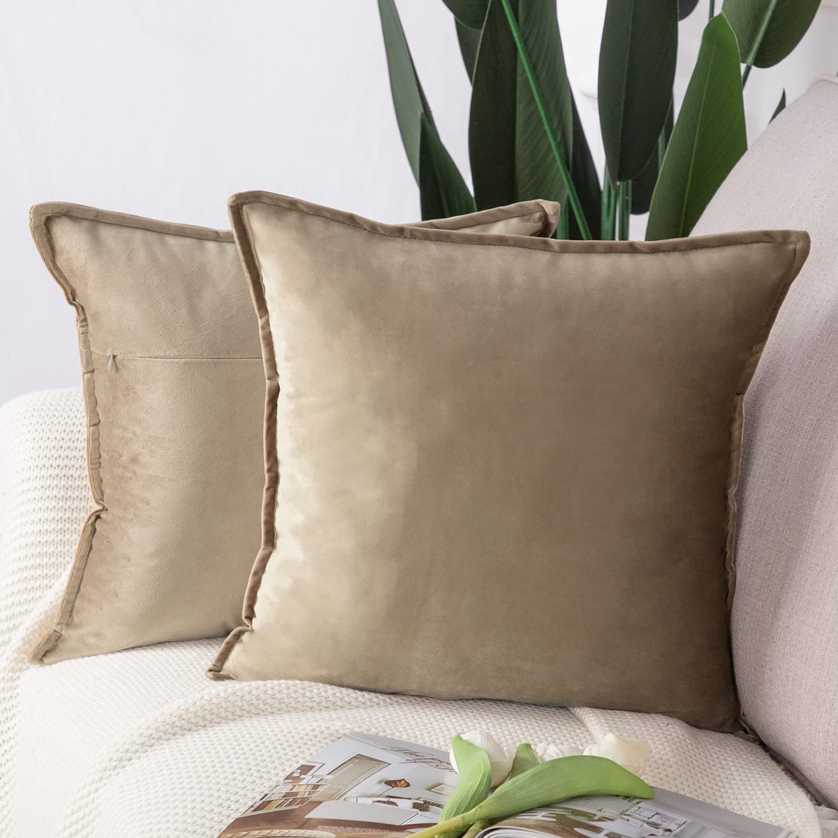 Set van 2 Luxe Velours Kussenhoezen - Lichtbruin 60x60cm