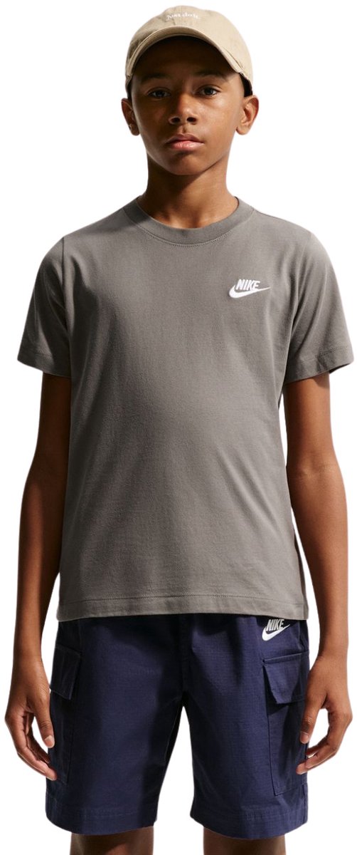 Nike T-shirt Kinderen Sportswear Grijs - Maat S