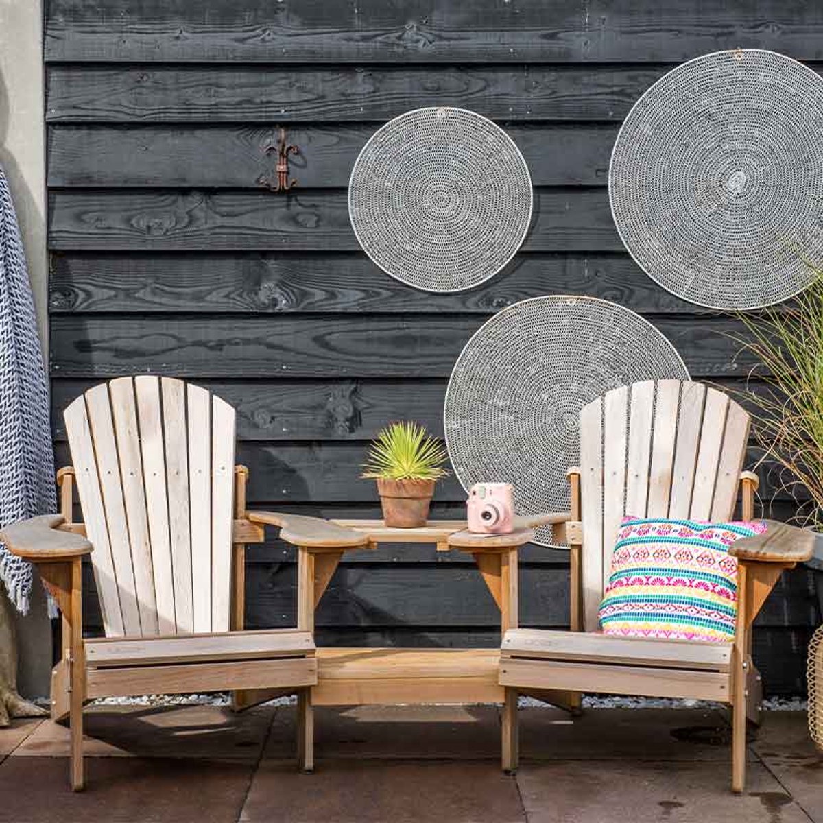 Originele Adirondack Tete-a-tete tuinbank Rond (voorgemonteerd) | Red Cedar Hout | 10 jaar garantie | Binnen 2-5 werkdagen geleverd | Canada Comfy Chair