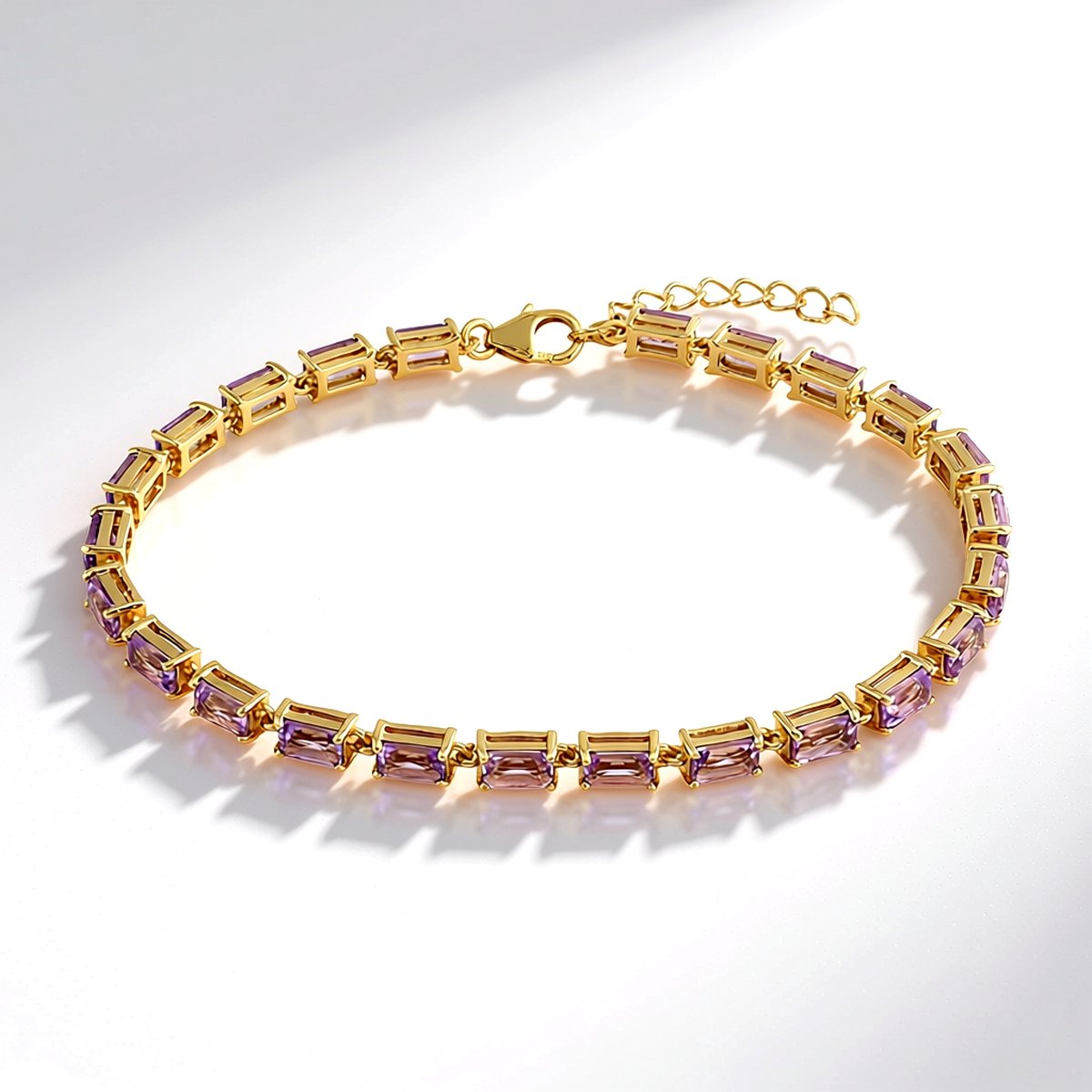 Cavill - Zilveren Armband 925 Sterling Zilver - 24 Radiant Amethisten 5,475ct - Verstelbare Paarse Armband - Elegante Sieraden Dames - Verguld