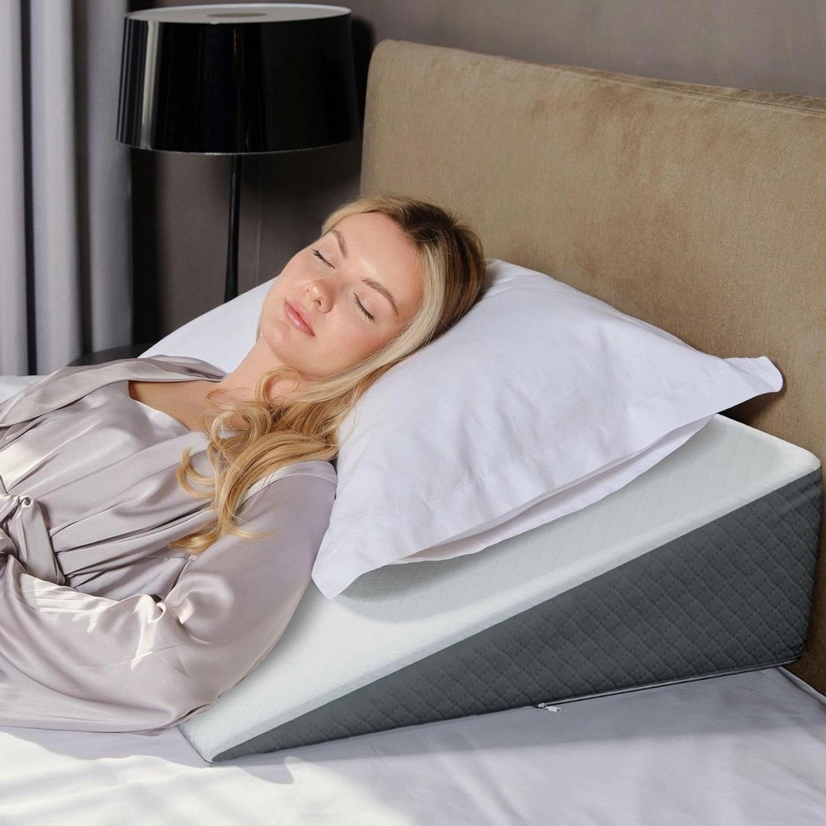 Bed Wedge Kussen - Hoofdsteun Wig - Slaap Comfort - Traagschuim Toplaag - Standaard Breedte - Jacquard