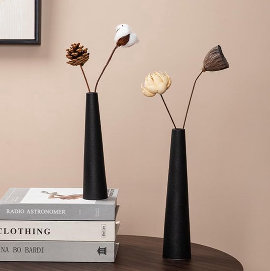 SnelShoppen - Small Ceramic Button Vase - Hoge Kegel Bloemenvase voor Enkele Steel - Zwart Keramisch Decoratief voor Thuis - Centerpiece voor Bruiloft