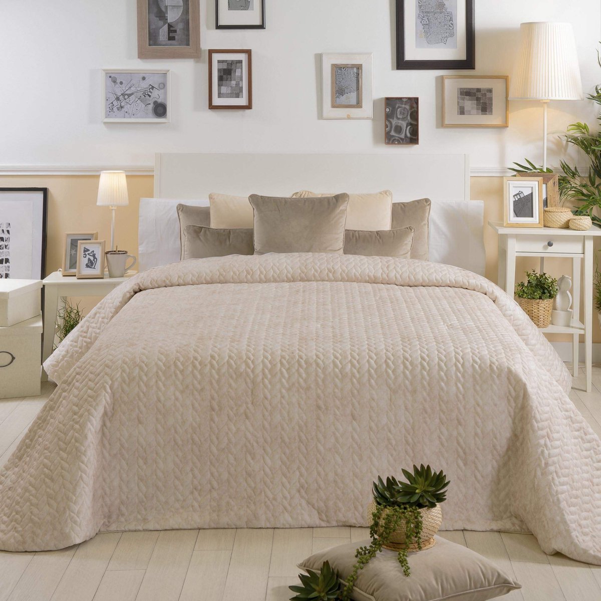 SnelShoppen - Dekbed Noain 200x265 cm, Crème, Warm en Comfortabel voor Winter, Gesiliconiseerde Acrylwatten, Visgraatpatroon, Ideaal voor Koele Nachte
