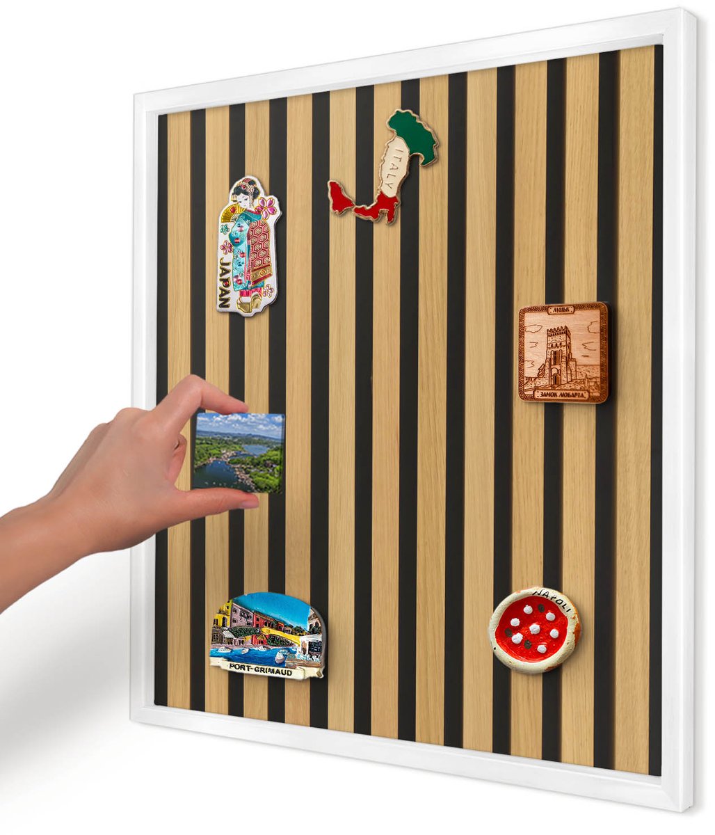Artprintcave Bruin Magneetbord mit Witte Lijst - 50x50 cm - Houten Ritmes Magnetische Organizer - Minimalist Magneetbord Voor Keuken - Texturen