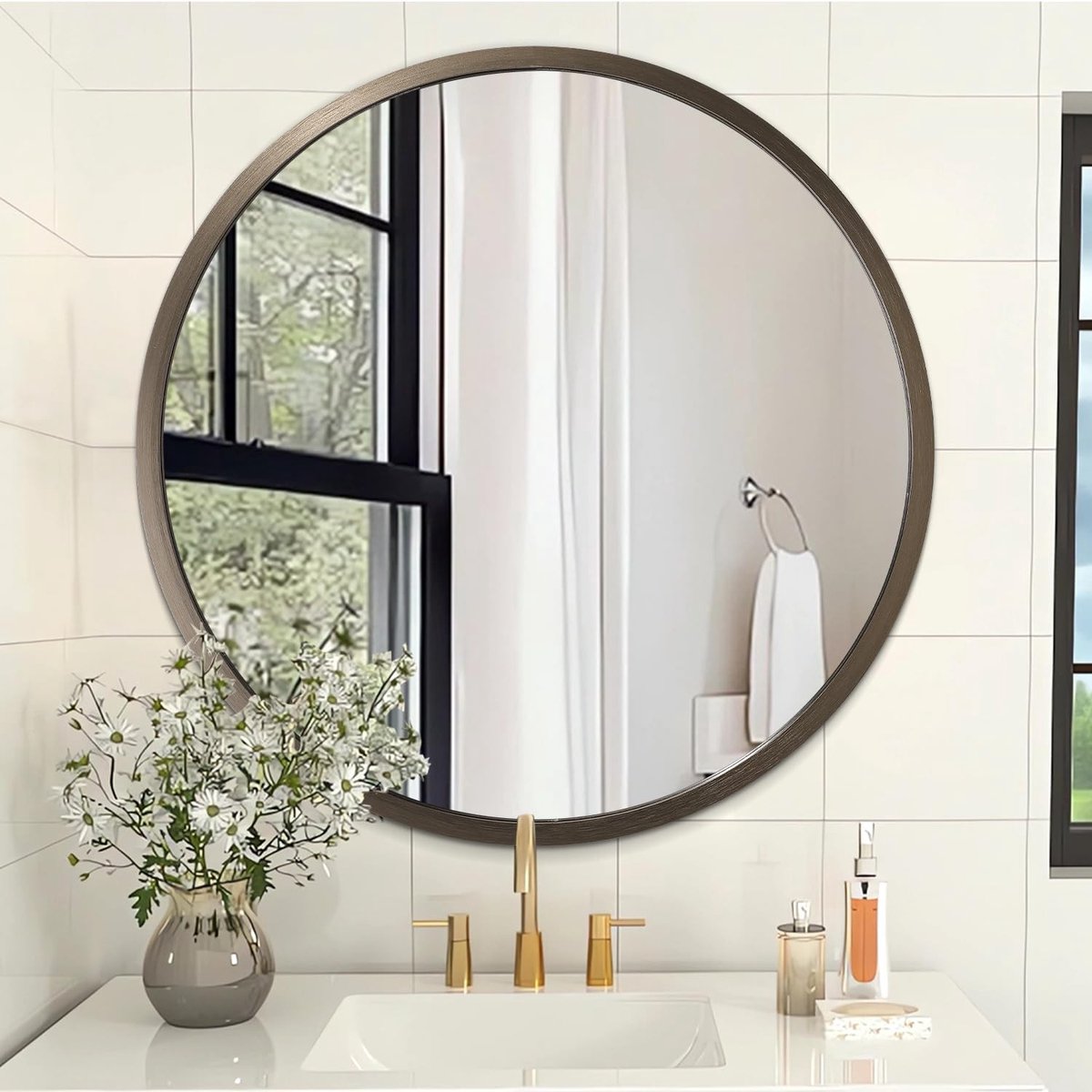 Omgoods - Kleine Ronde Wandspiegel met Metalen Frame voor Badkamer