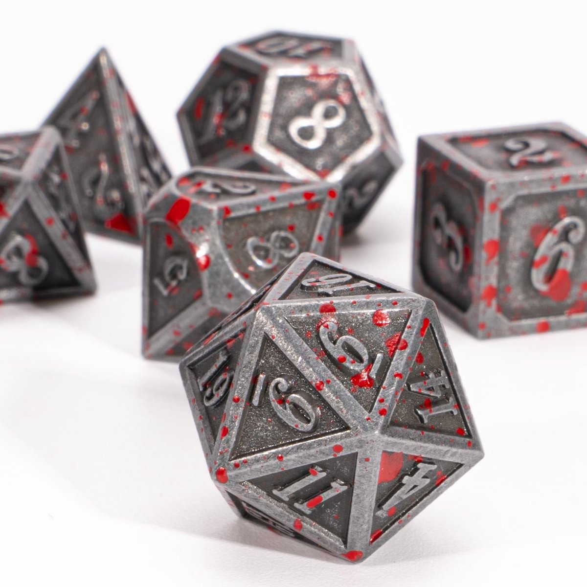 Omgoods - Metalen Dobbelstenen Set - 7 Stuks Polyhedral met Zak voor RPG