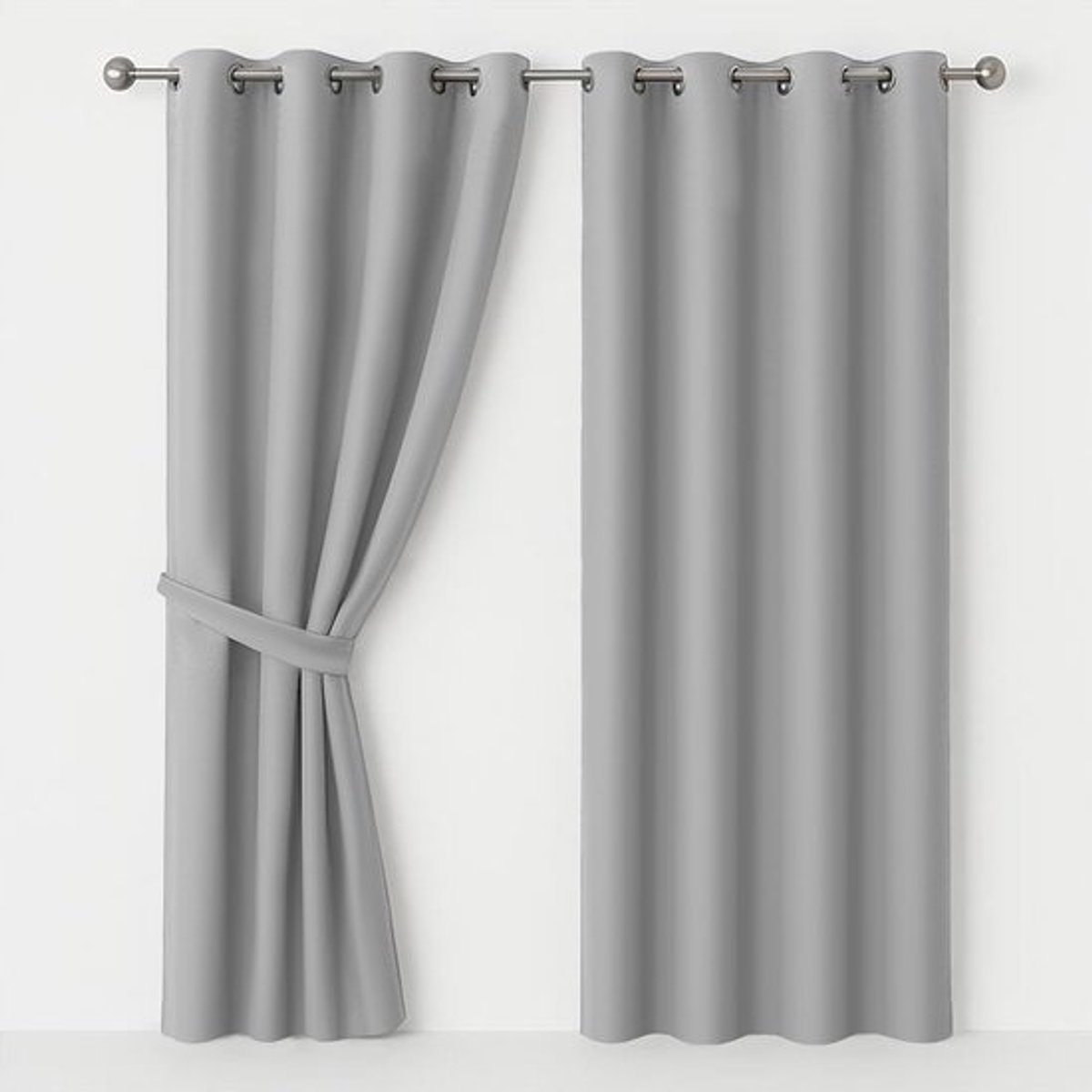 Verduisterende Gordijnen 2 Stuks - Thermisch Geïsoleerd en Lichtdicht - Ringgordijnen voor Woonkamer - 168 x 183 cm - Lichtgrijs