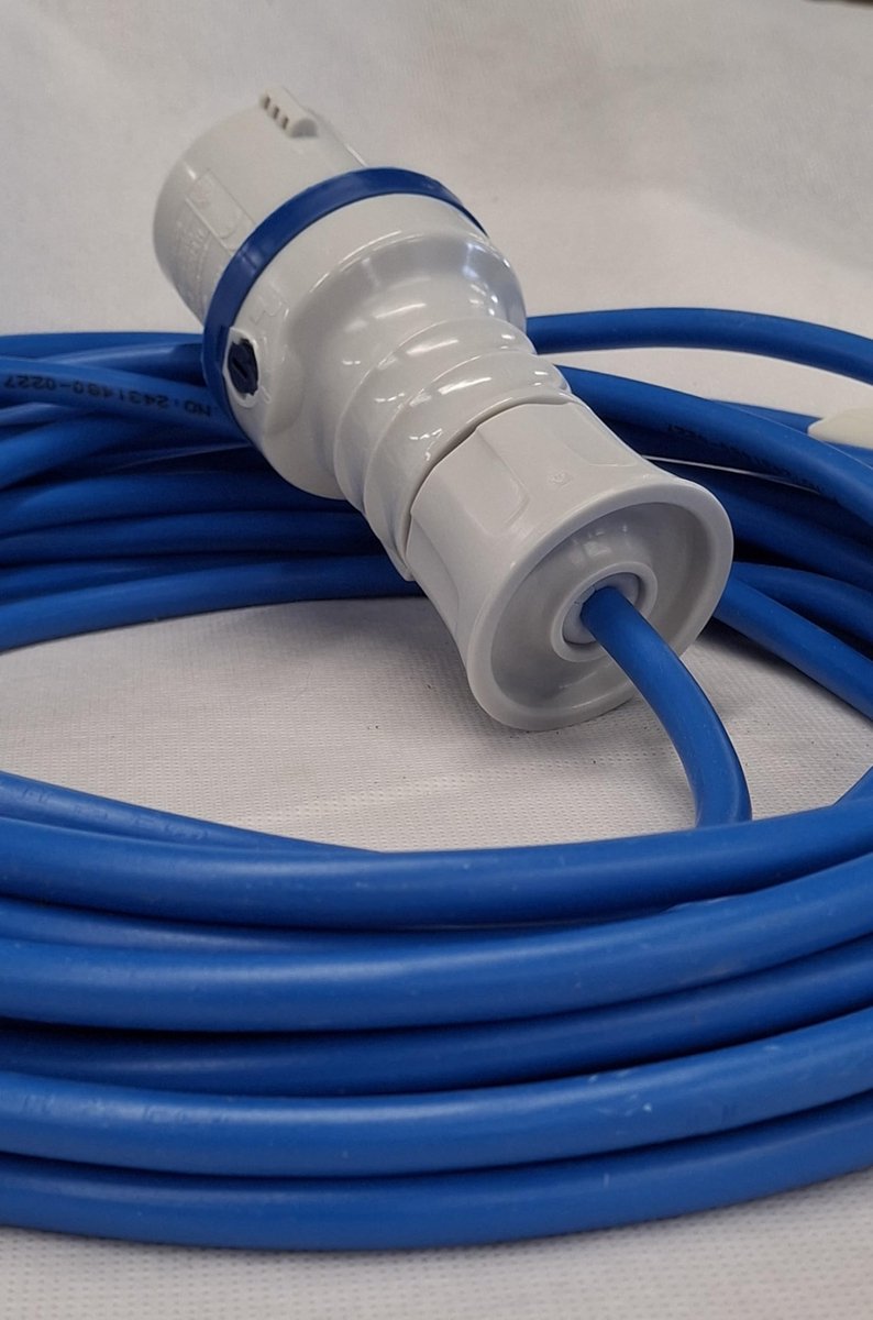 Caravan hookup extension lead 1,5 mm 230V - 10 meter lengte - 4 bende contactdoos - ideaal voor campers - ShopVlot
