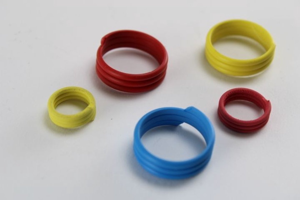MS Spiraalringen voor Pluimvee 28MM - 100 stuks Rood