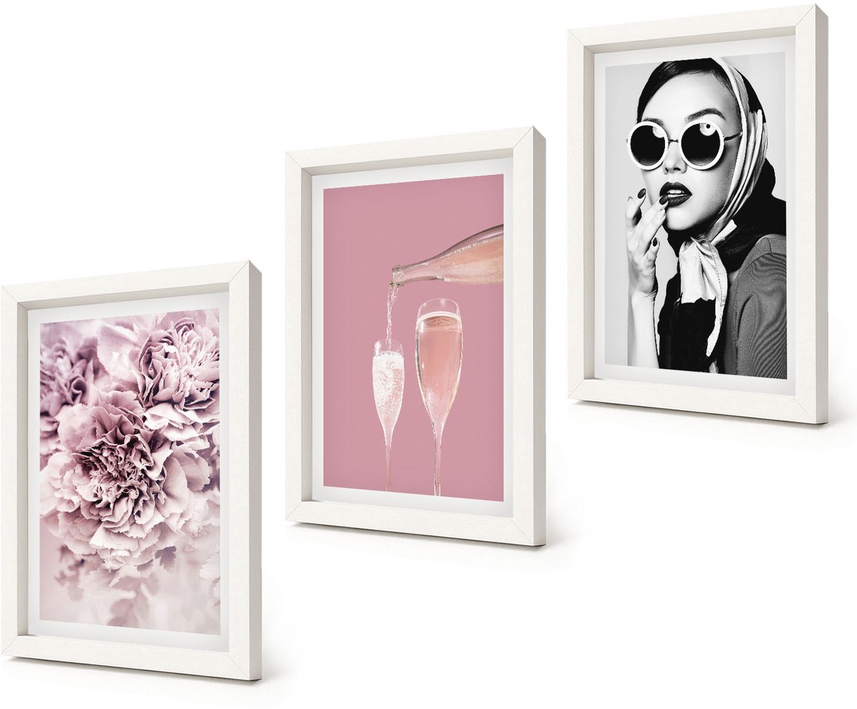 Coloray 3-Delige Schilderij Set - Bloemen in verschillende tinten roze en een elegante vrouw - 20x30 - Wanddecoratie - Muurdecoratie - Moderne Interieurdecoratie - Woonkamer Decoratie