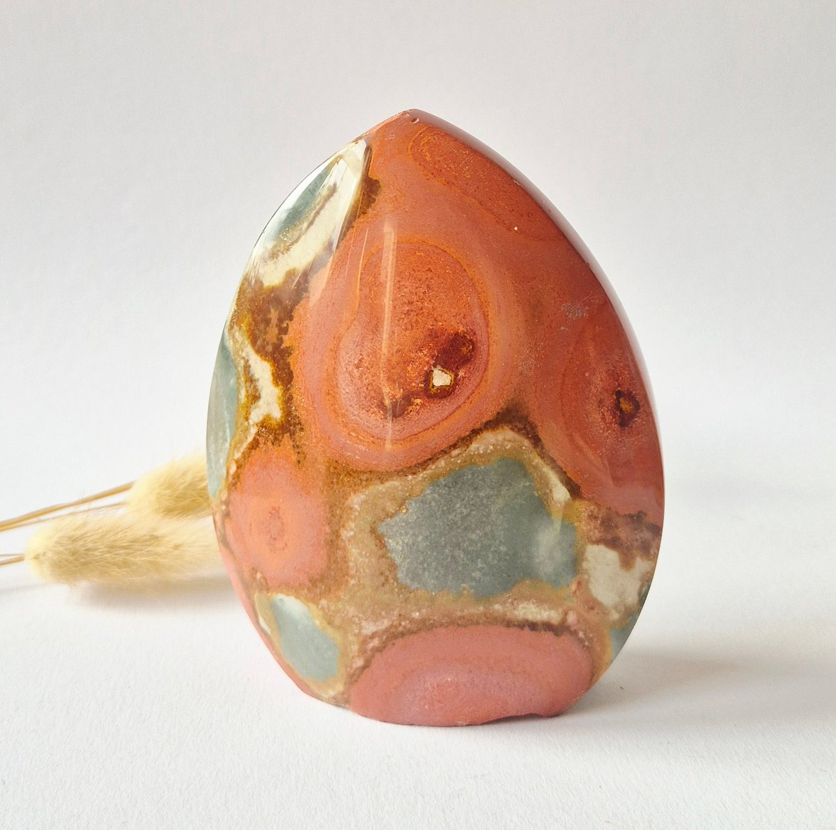 Ocean Jasper Polychroom Edelsteen Flame 379g – Rood Oranje Uniek Patroon