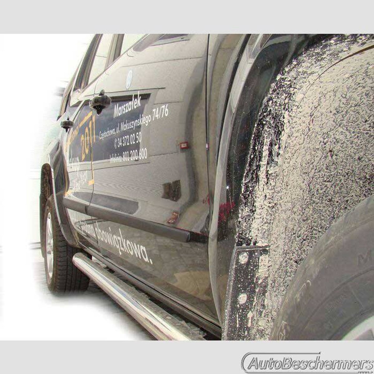 Stootlijsten set zwart voor VW Amarok 2011-. De stootstrips zijn zelfklevend. Set a 4 stuks (#0020)