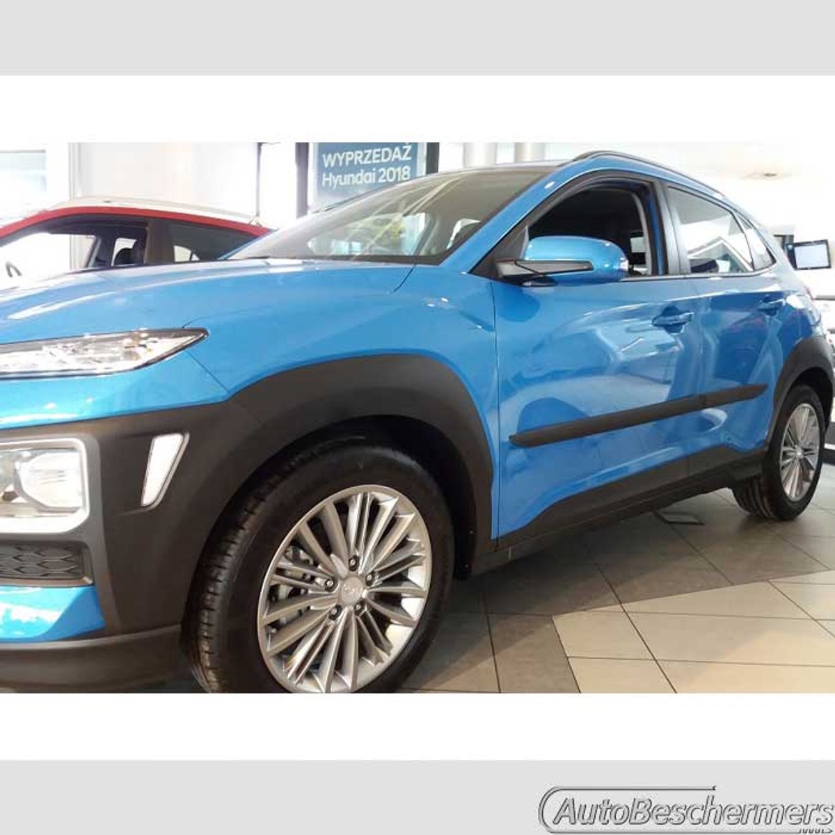 Stootlijsten set zwart voor Hyundai Kona 11.2017-. De stootstrips zijn zelfklevend. Set a 4 stuks (#0041)