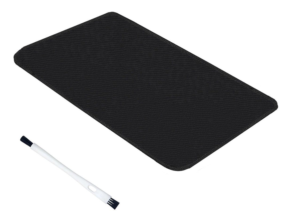 Omgoods - Antislip Mat voor Koffiezetapparaat - Zwart met Schoonmaakborstel