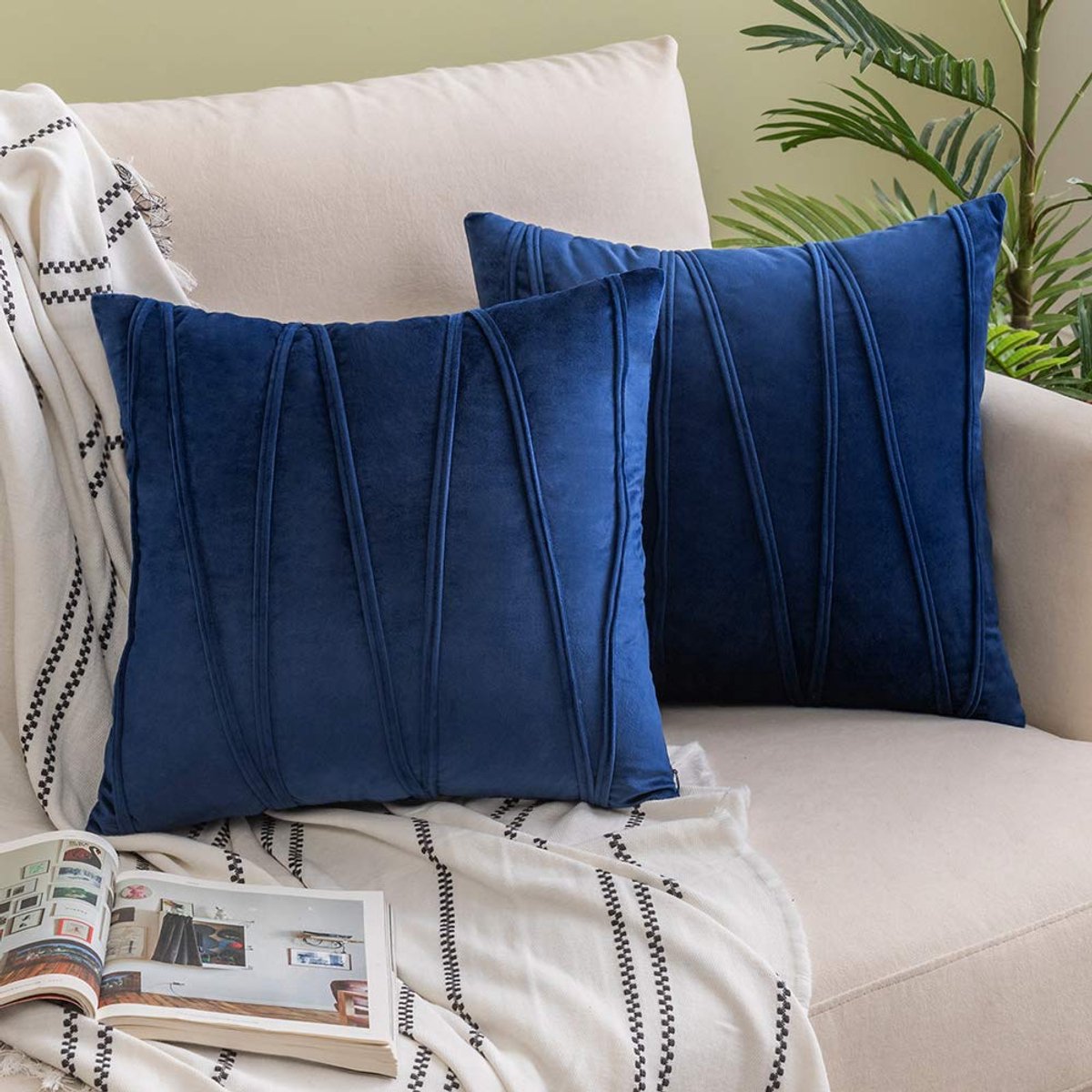 Decoratieve Gestreepte Fluwelen Gooi Kussenslopen Zachte Stevige Kussenslopen Vierkante Kussenslopen voor Bed Sofa Bank Auto Woonkamer 2 Stuks 18x18 inch 45x45cm Navy