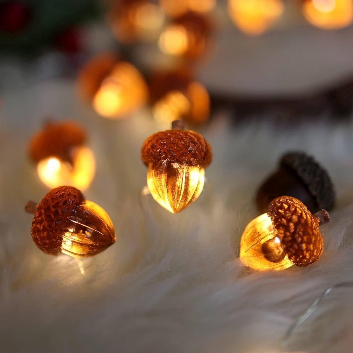 Eikellichtjes Slender - Herfstslinger LED - Sfeerverlichting Creëren - 3D Eikels - 3 meter - Warm Amber