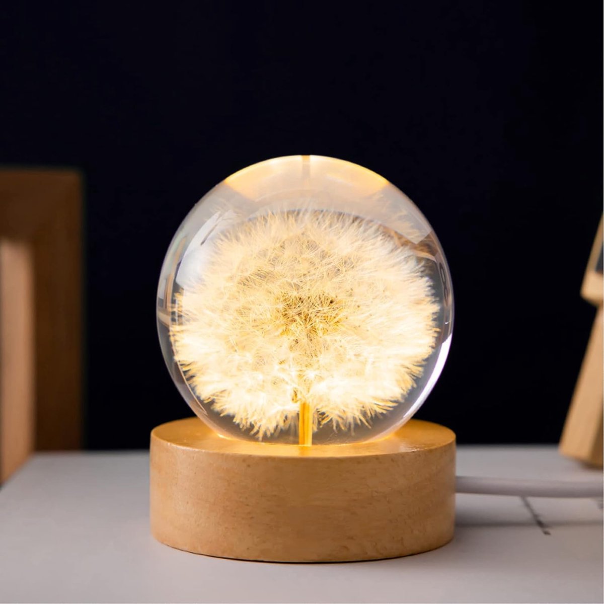 Nachtlamp kristallen bol 6cm - Dandelion met houten basis - Levenslange liefde - Mooie gift - ShopVlot