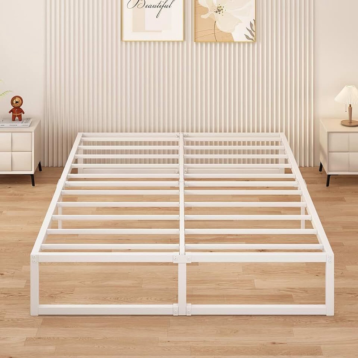 Tweepersoonsbed 140 x 200 cm Metalen Bed Met Lattenbodem, Hoogte 36 cm, Dubbel Bedframe, Stil, Stabiel, Minimalistisch Design, Eenvoudig te Monteren, Wit