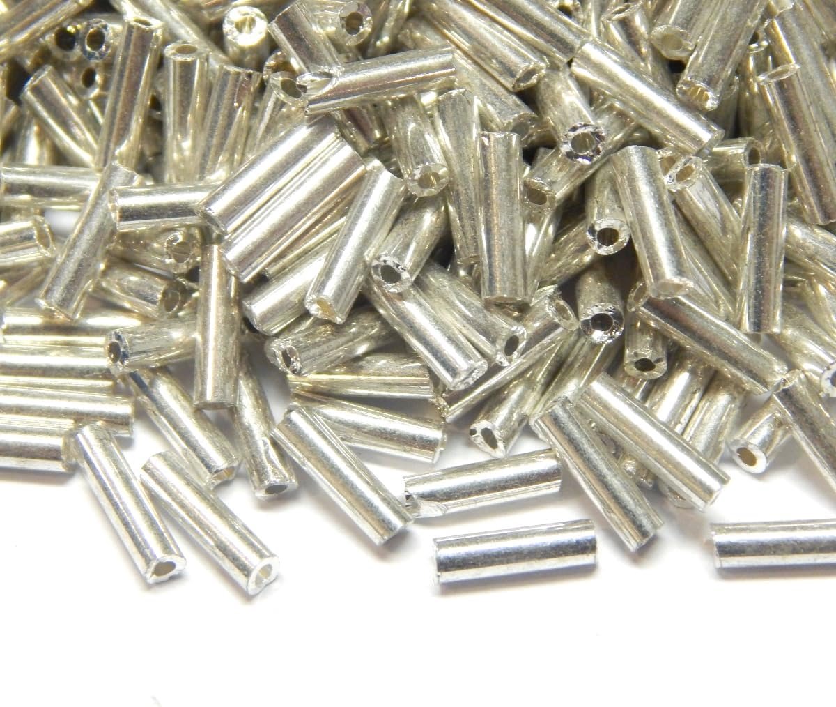 3300 stuks glazen rocailles - glazen bugelkralen - buiskralen - staafkralen - metallic zilver 6 x 2 mm